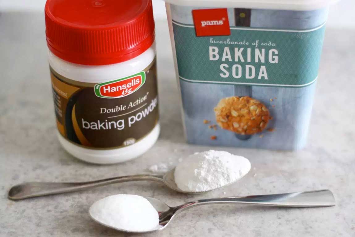 What's the difference between baking soda and baking powder?