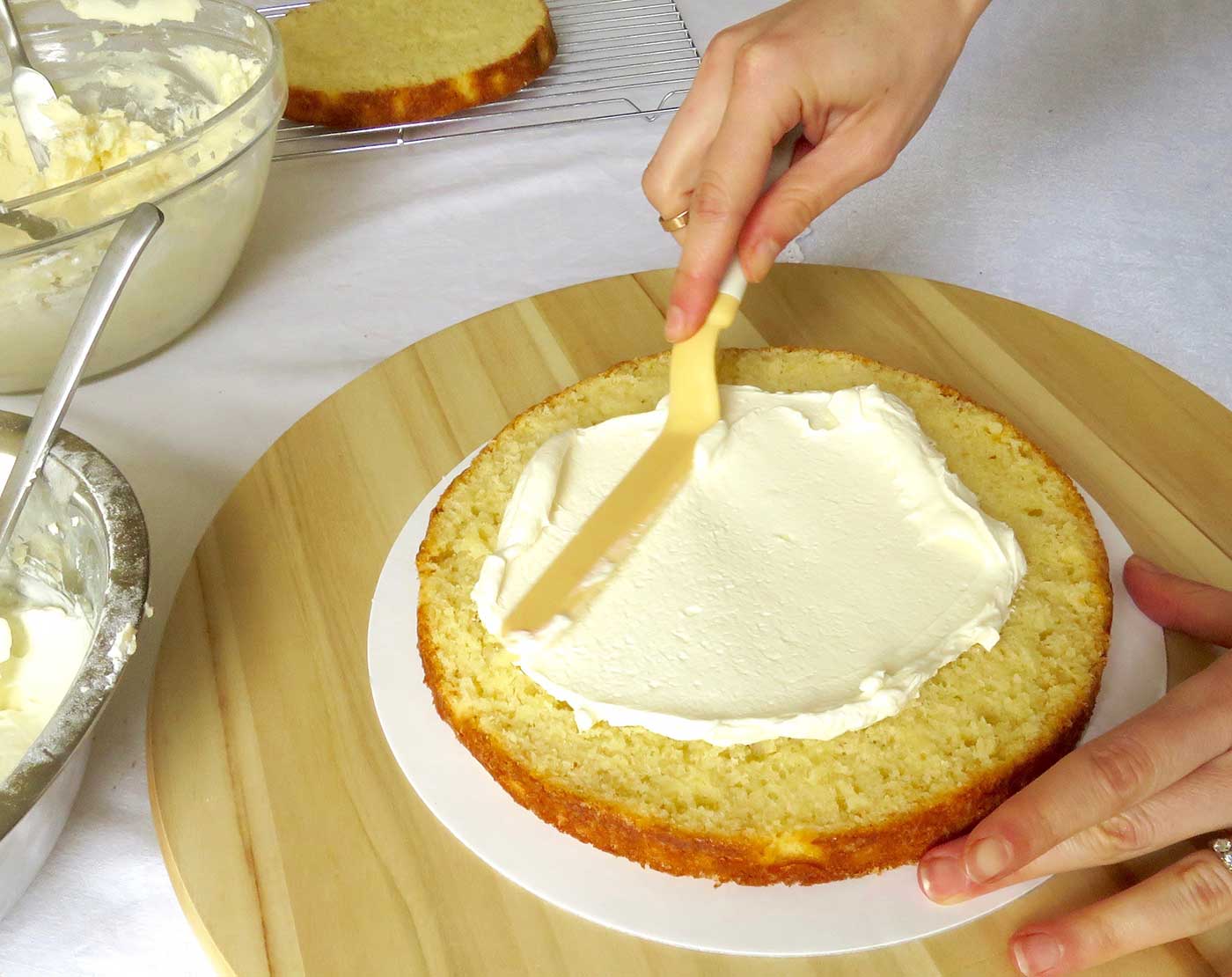 vanilla cake filling recipe