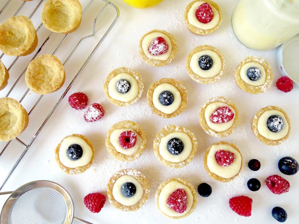 Mini Lemon Curd Tarts What Sarah Bakes