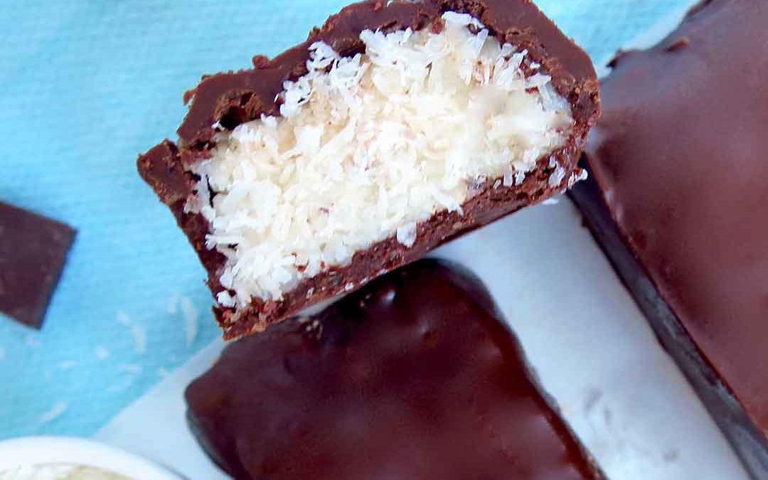 HEALTHY HOMEMADE BOUNTY BARS