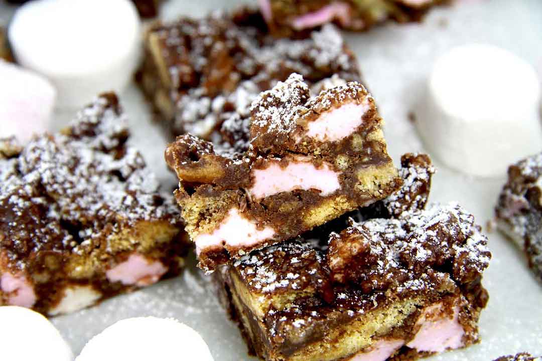 BEST EVER ROCKY ROAD - What Sarah Bakes