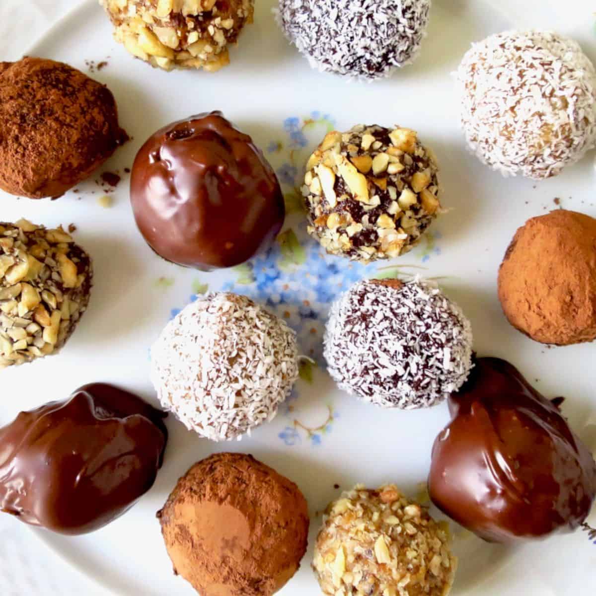 Cake balls with different coatings on a plate