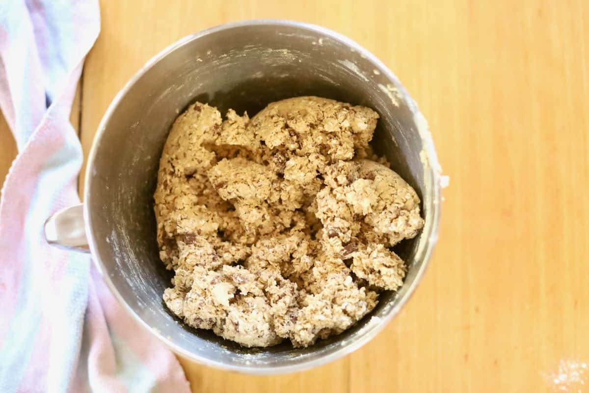 The dry and creamed mixture has been mixed together well.