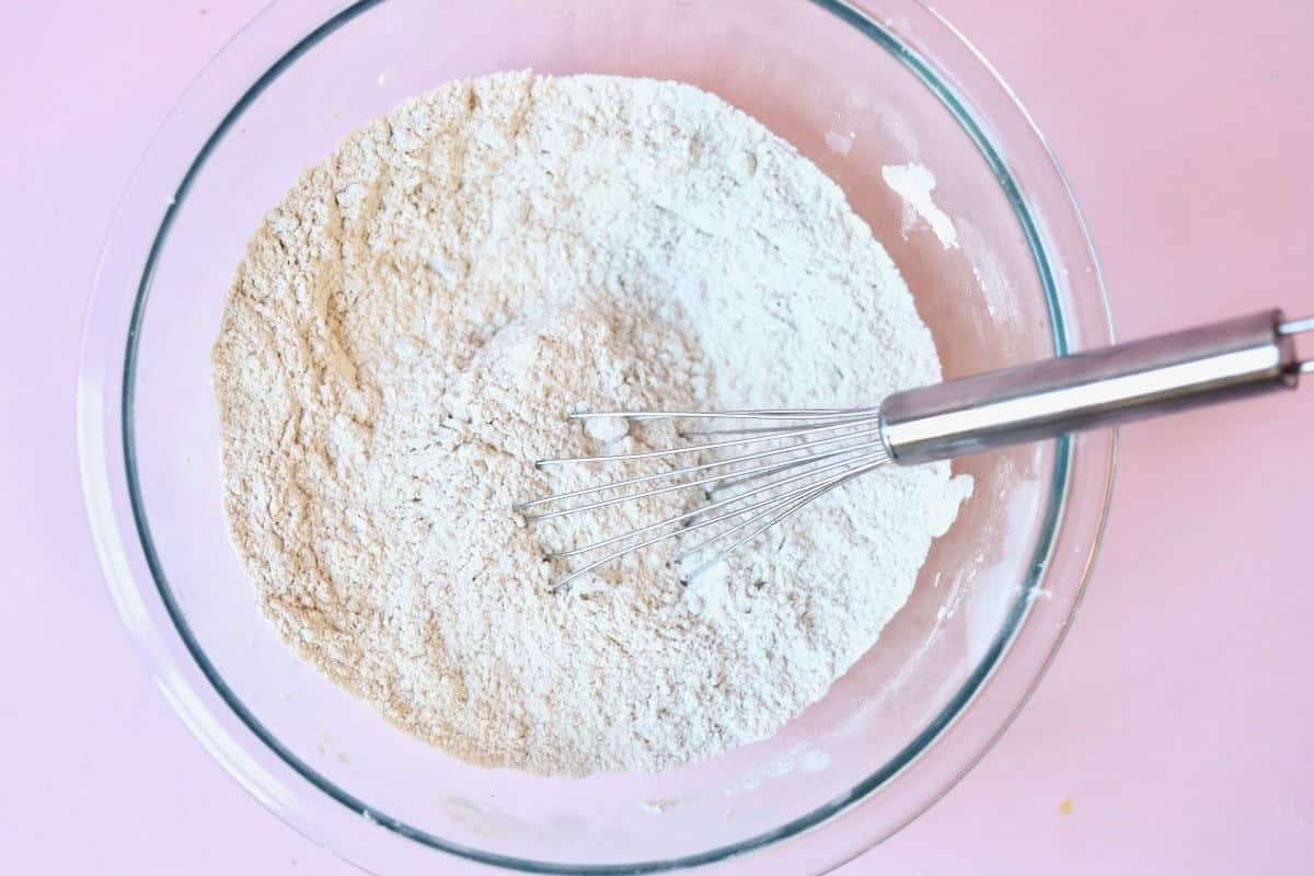 Dry ingredients in a bowl which have been whisked.